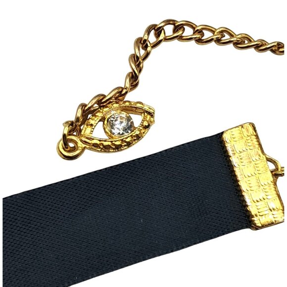 Vintage Cameo Choker Black Velvet Band Gold Tone Victorian Gothic Costume Jewelr - Picture 5 of 8